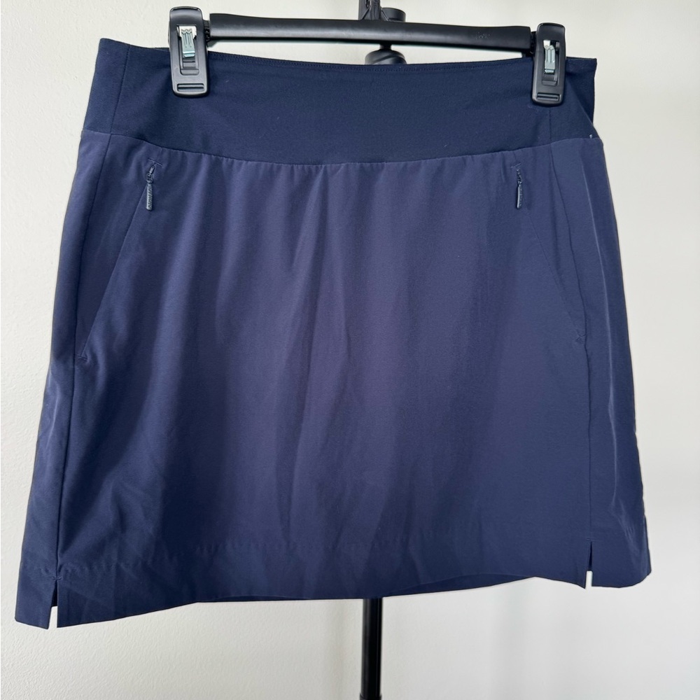 Athleta Navy Blue‎ Skort with Zipper Pockets Built in Shorts size 8